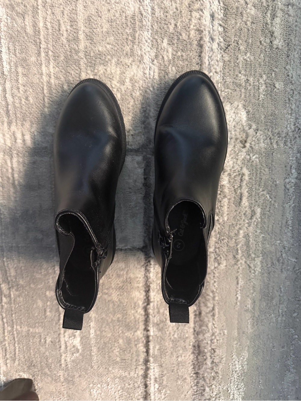 Cat & Jack girl shoe